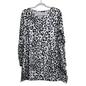 NWT Women's Black White Leopard Print Long Sleeve Tunic Oversized Top Shirt L